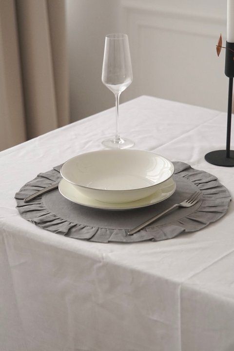 Набір серветок Ruffle flow з льону Grey